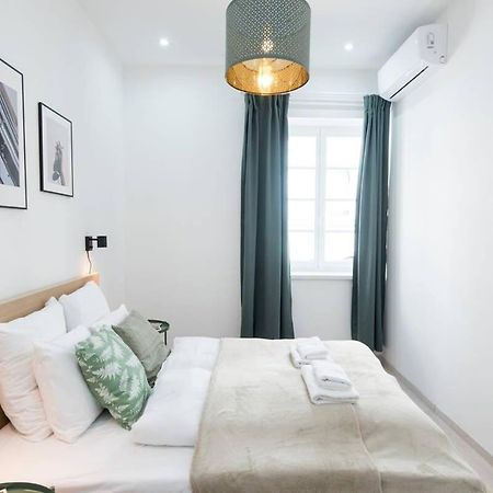 Trendy Central Apartment At Castle บูดาเปสต์ ภายนอก รูปภาพ