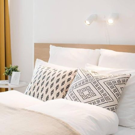 Trendy Central Apartment At Castle บูดาเปสต์ ภายนอก รูปภาพ