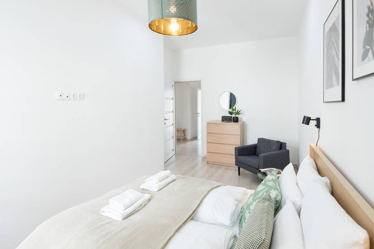 Trendy Central Apartment At Castle บูดาเปสต์ ภายนอก รูปภาพ
