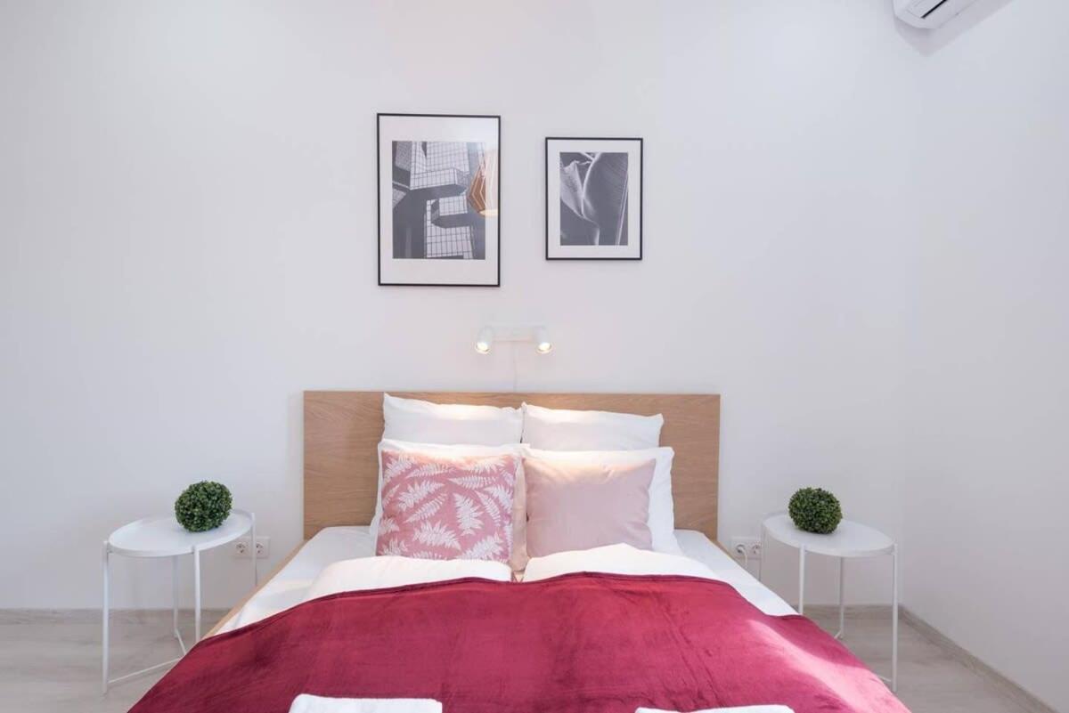 Trendy Central Apartment At Castle บูดาเปสต์ ภายนอก รูปภาพ
