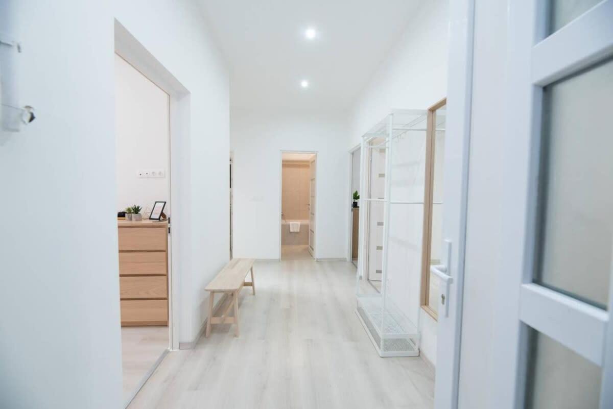Trendy Central Apartment At Castle บูดาเปสต์ ภายนอก รูปภาพ